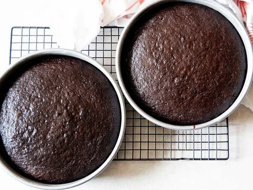 Base pour gâteau au chocolat décoré